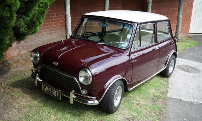 Special Burgundy MK2 1969 Morris Mini Cooper S in New Zealand (4).jpg