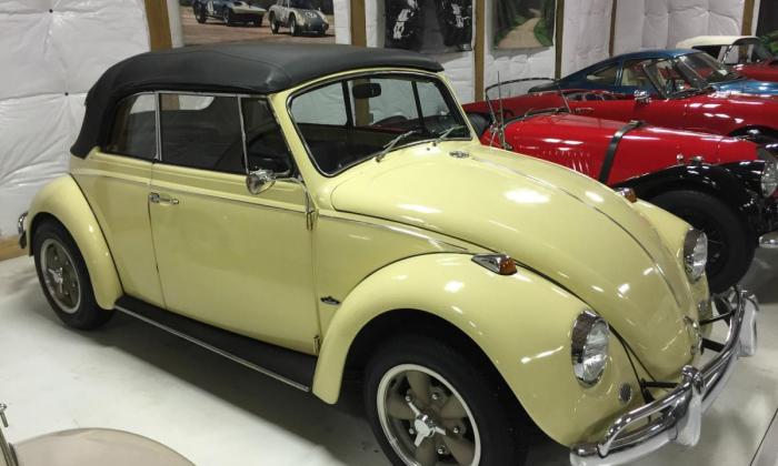 VW Beetle convertible.jpg