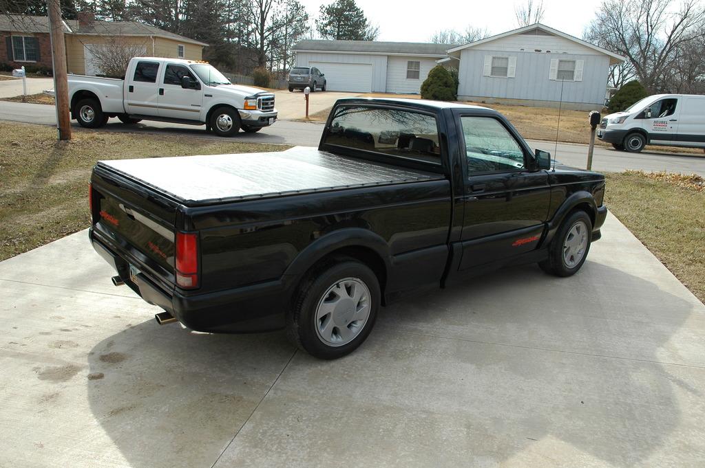 0 1991 Black GMC Syclone pickup number 92 (19).jpg