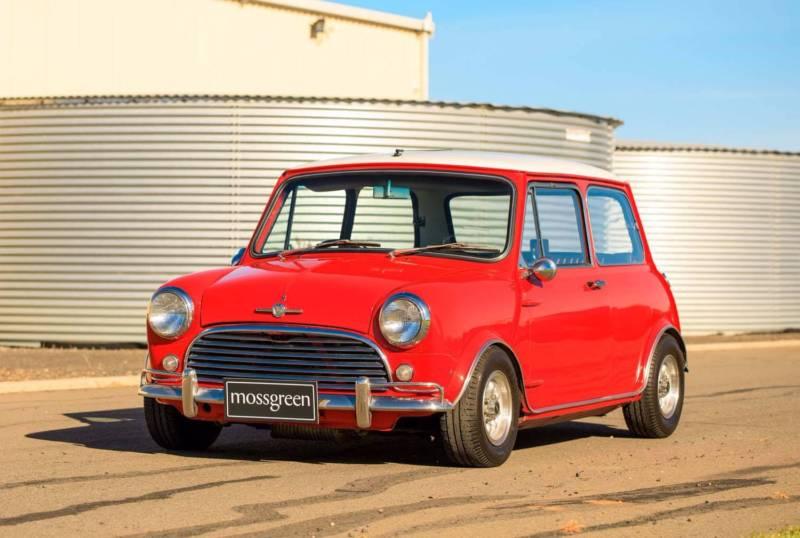 1 1968 Morris Cooper S Australia MK1 white roof with red body images (10).JPG