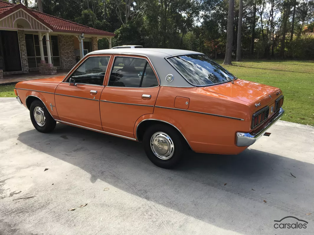 1 1974 Chrysler Galant Sedan Australia fully restored images (7).png