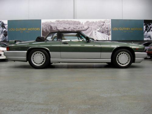 1 1985 TWR ehanced Jaguar XJ-S V12 Green on silver images (12).jpg