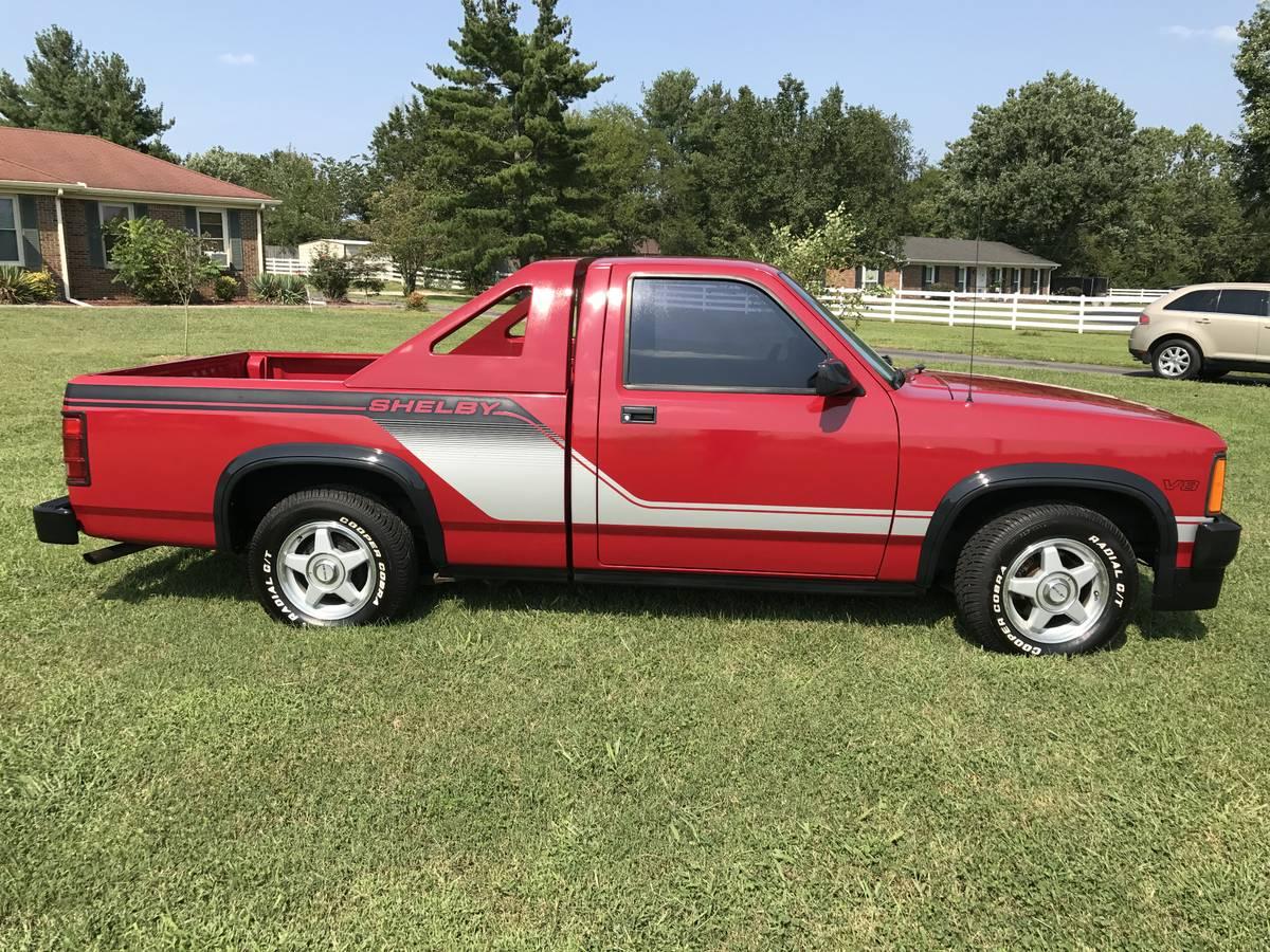 1 1989 Shelby Dakota Pickup V8 red images (8).jpg