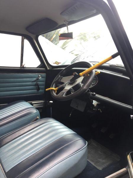 1 Australian Morris Cooper S MK1 Morris Marine Blue Tasmania  (21).JPG