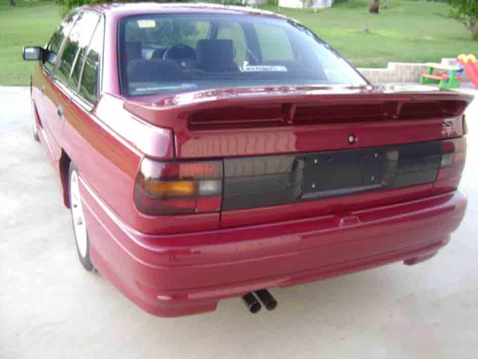 1 Durif Red Holden Commodore VN SS HSV 1990 number 180 images (38).jpg