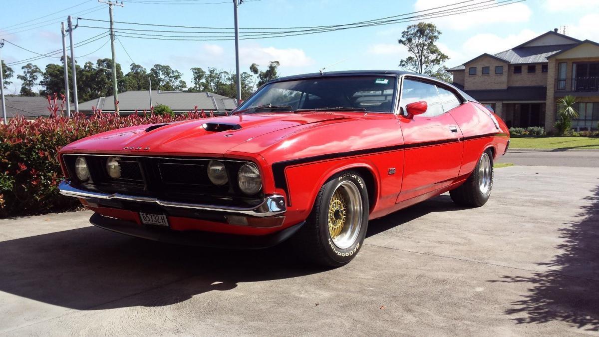 1 Ford Falcon XB GS Hardtop coupe 1974 (11).jpg