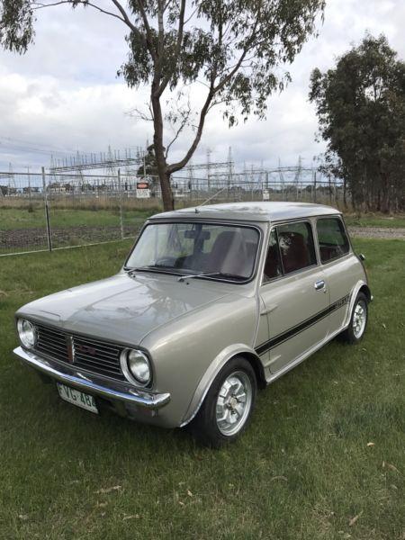 1 Hiho SIlver 1275 LS Leyland Mini June 2017 (10).JPG