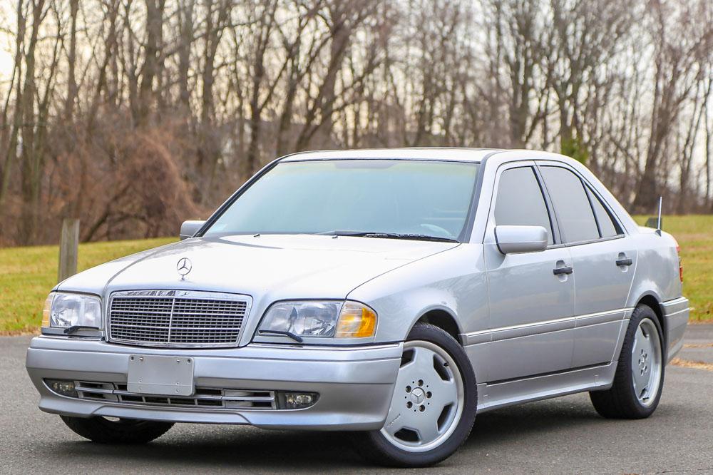 1 Mercedes W202 C36 AMG 1995 Brilliant Silver images (10).jpg