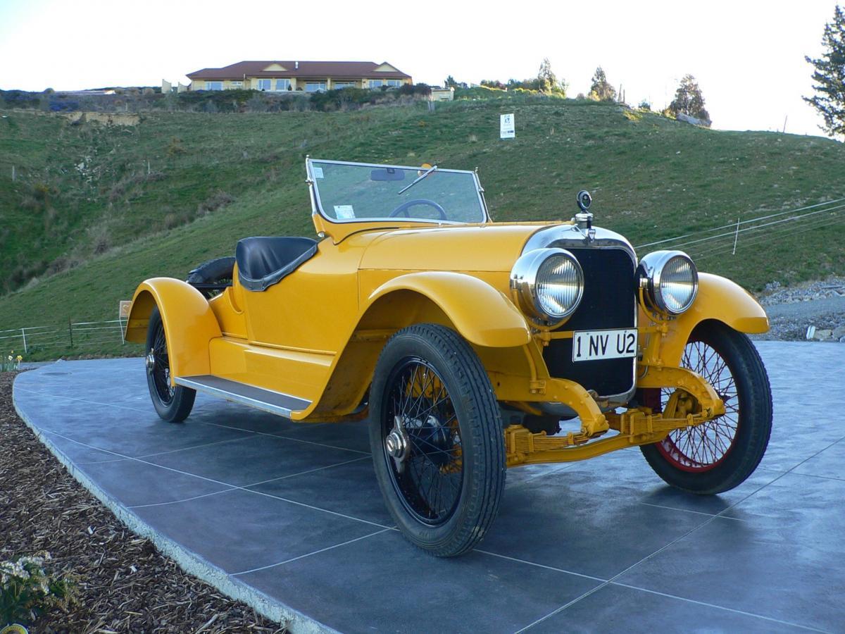 1923 Mercer Series 6 Raceabout 2 seater images (4).jpg