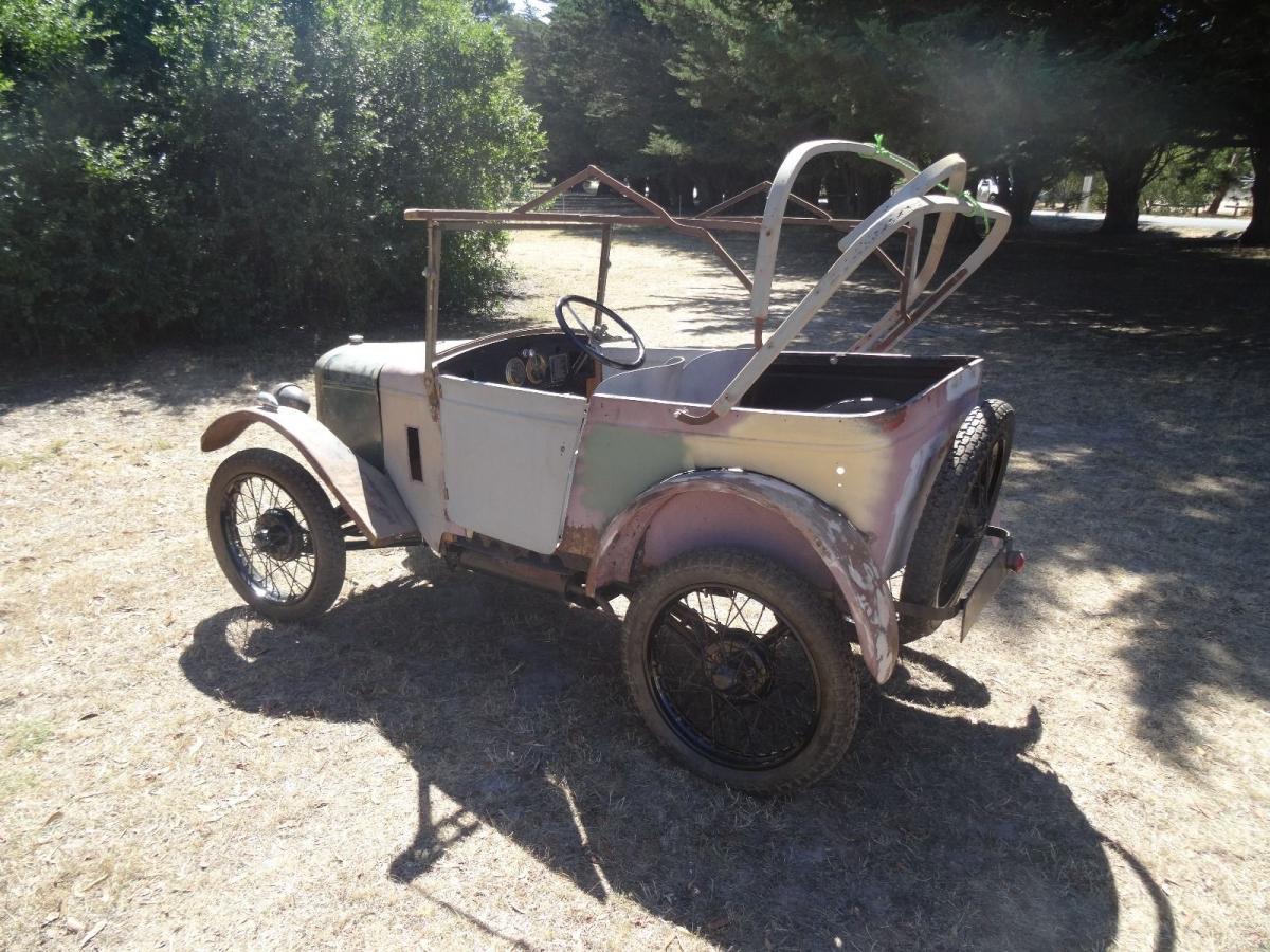 1929 Austin 7 Chummy unrestored Australia (2).jpg