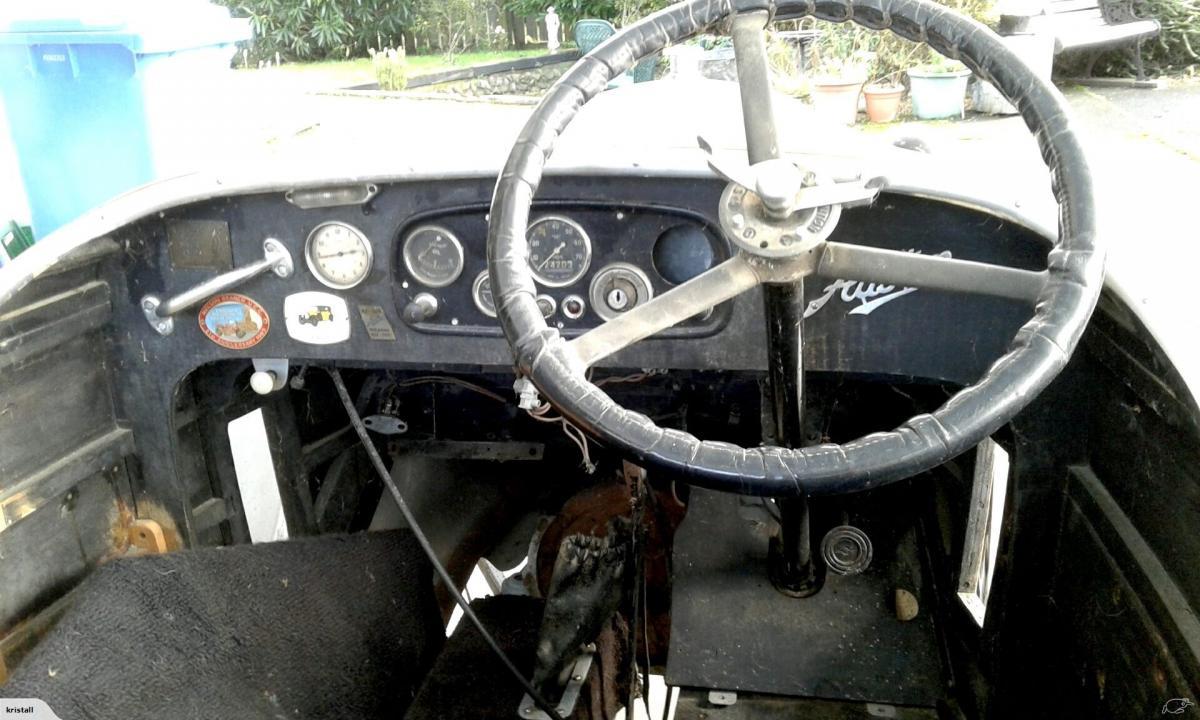 1932 Austin 7 Special convertible under restoration (10).jpg