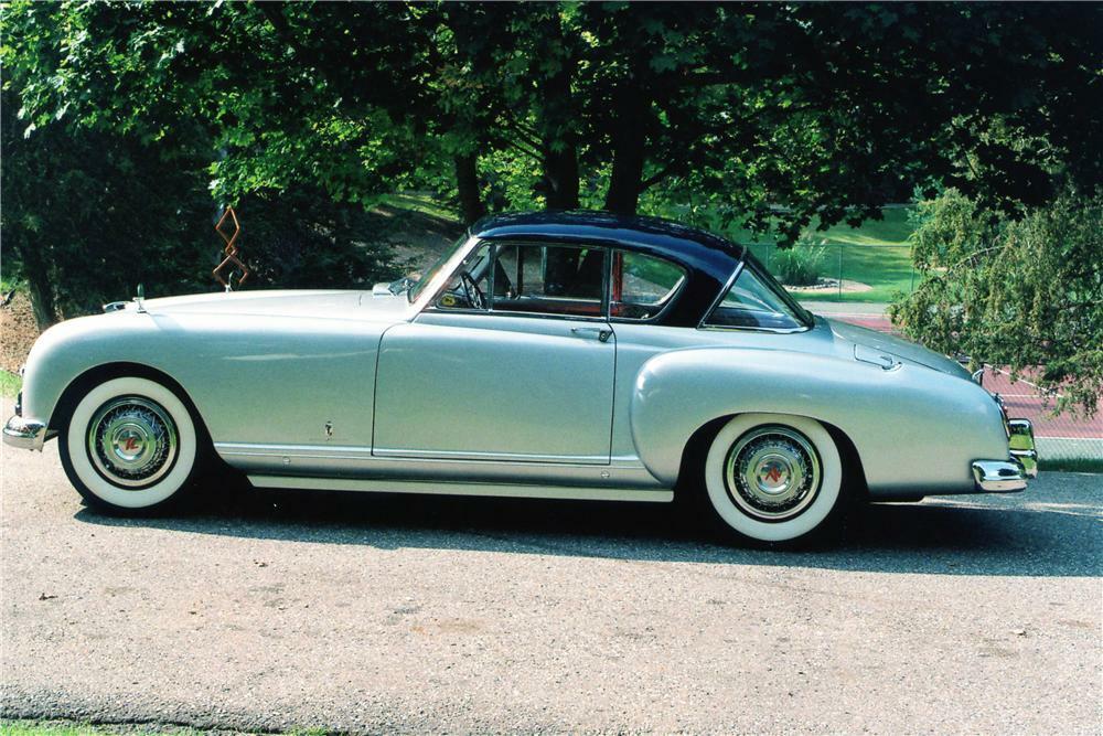 1954 Nash Healey Hardtop coupe Le Mans coupe Silver (5).jpg