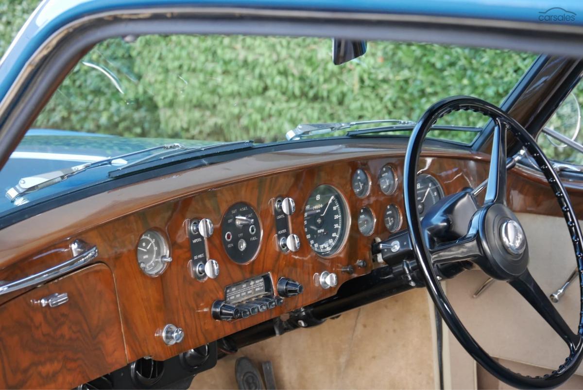 1958 Park Ward Bentley S1 Continental Coupe two tone blue RHD images (8).jpg