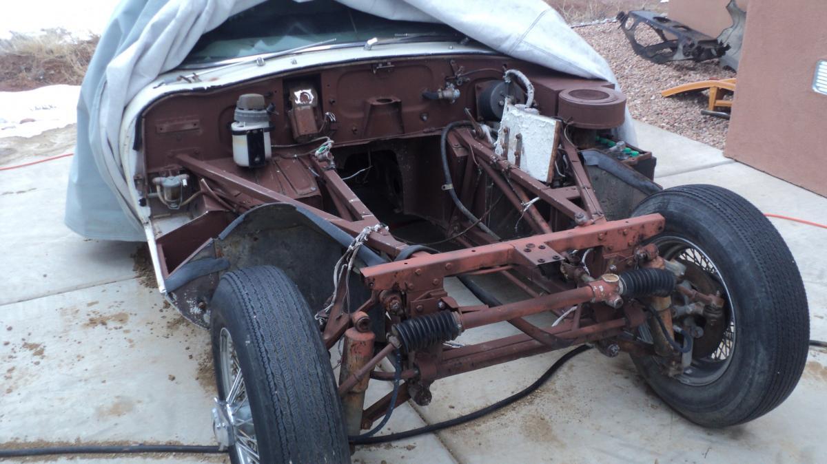 1962 Series 1 Jaguar E-type under restoration New Mexico (4).JPG