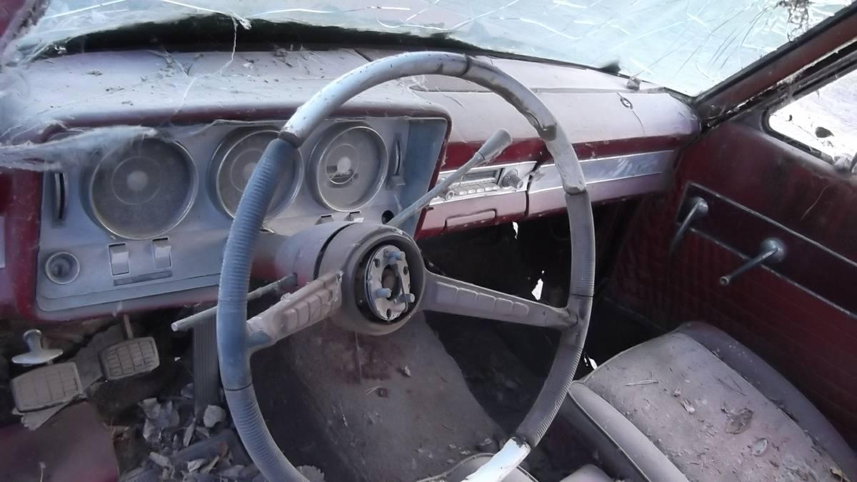 1963 Studabaker Lark Daytona hardtop red images wreck unrestored (12).jpg