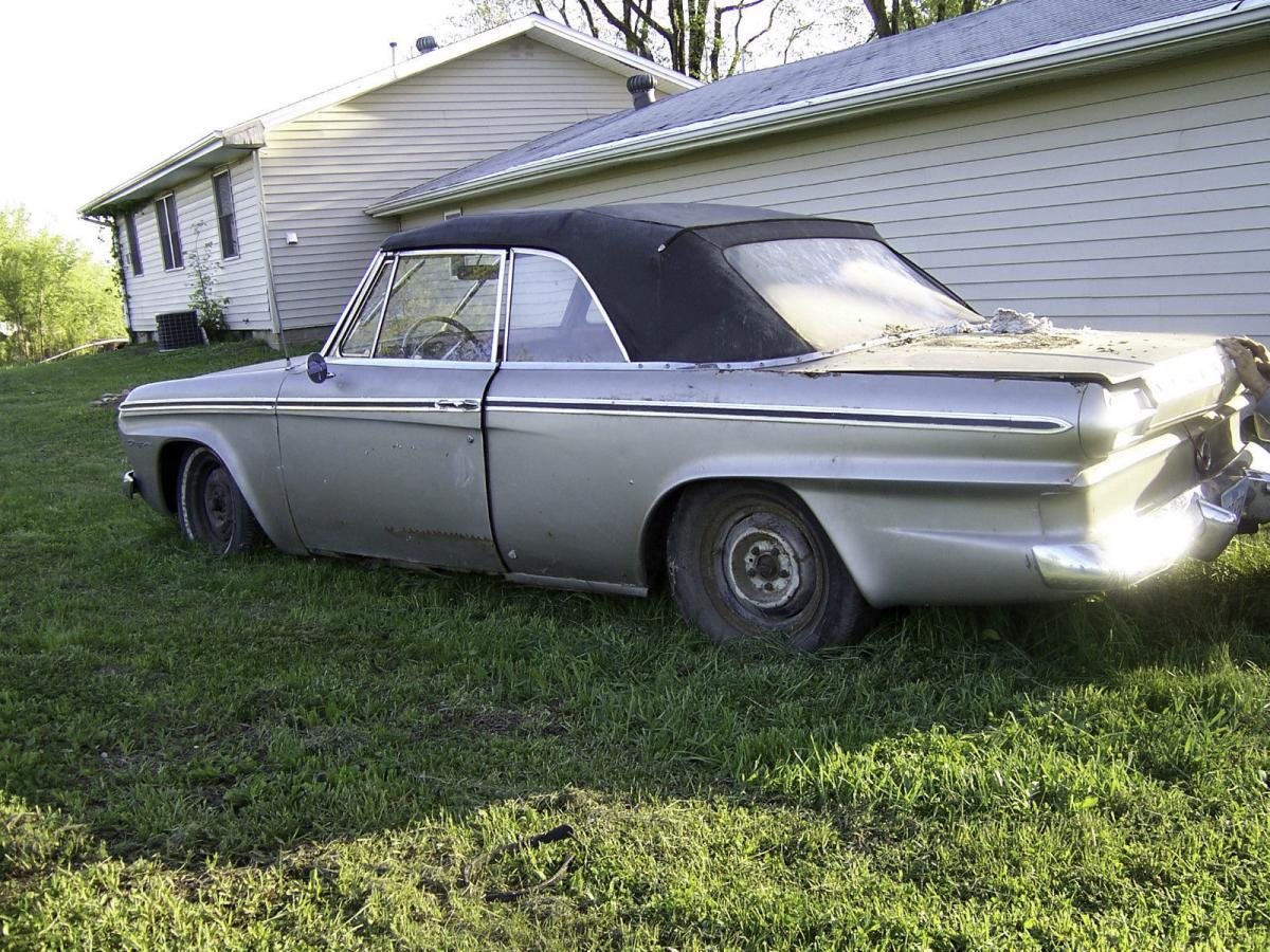 1964 Studebaker Daytona Convertible 9.JPG