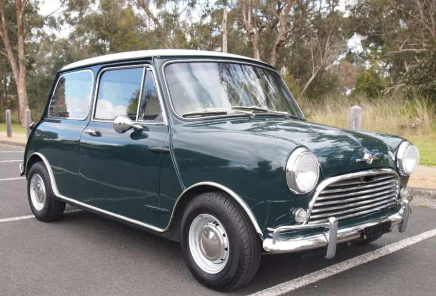 1965 MK1 Australian Cooper S BRG early car (2).png