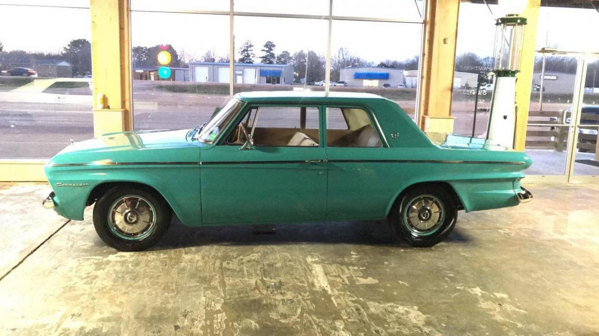 1965 Studebaker Commander 2-door Tahitian Turquoise (1).jpg