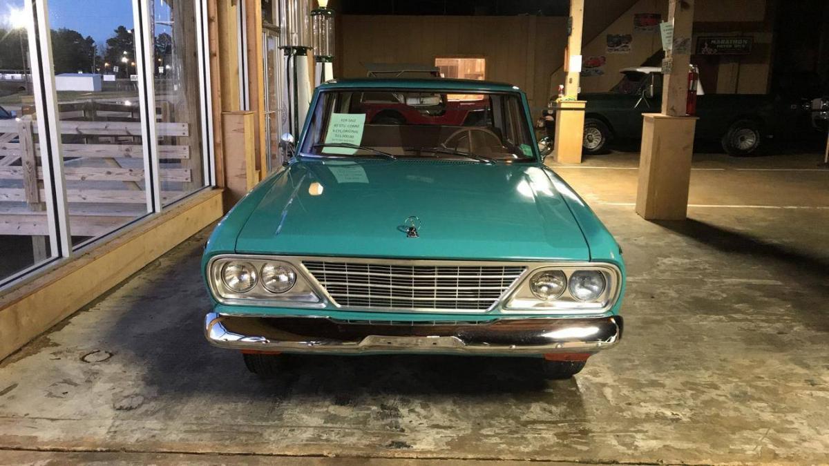 1965 Studebaker Commander 2-door Tahitian Turquoise (3).jpg