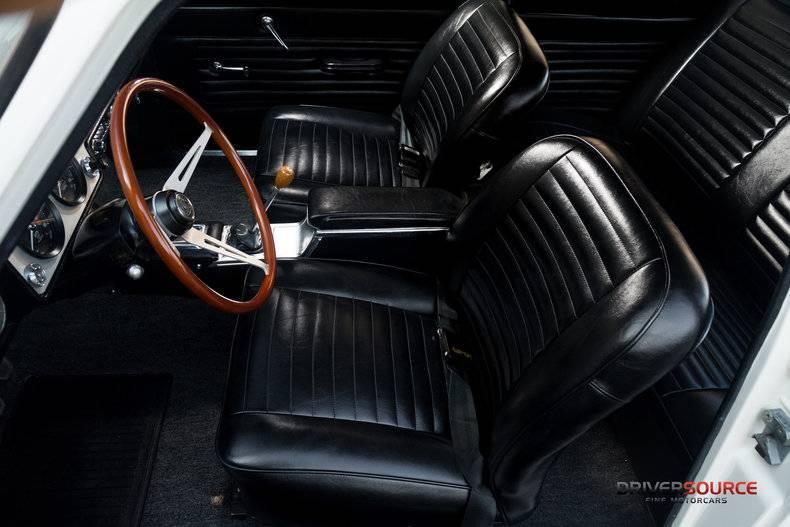 1966 Ford Lotus Cortina MK1 fully restored images (16).jpg