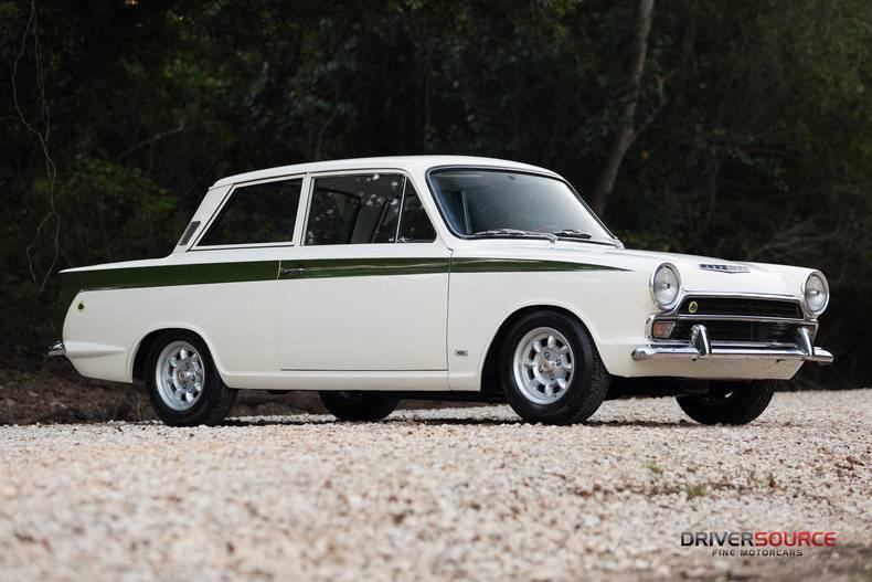 1966 Ford Lotus Cortina MK1 fully restored images (7).jpg