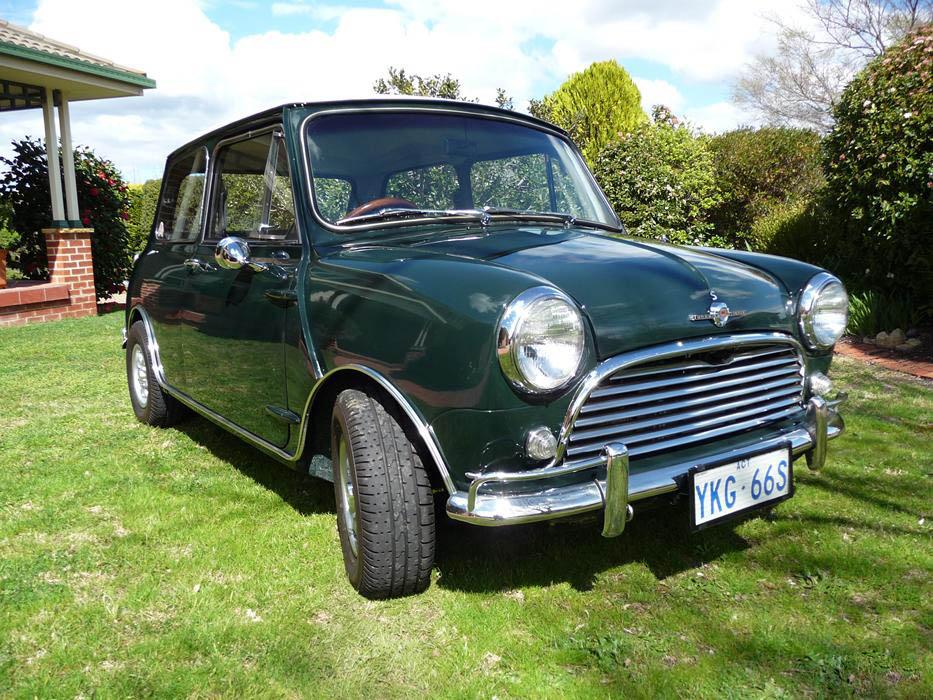 1966 Morris Cooper S British Racing Green exterior images classic register (2).jpg