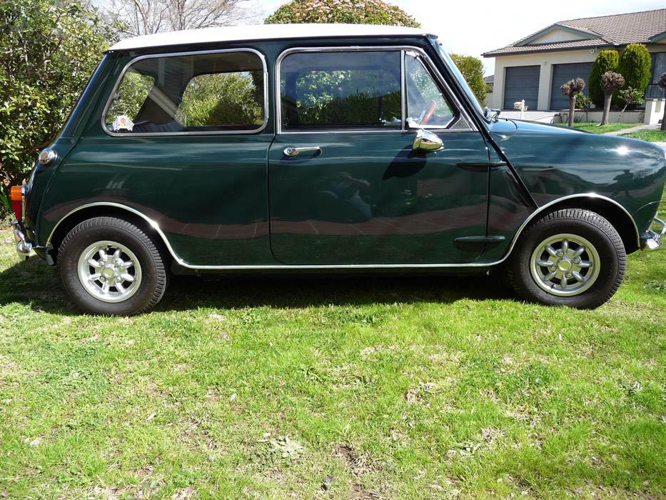 1966 Morris Cooper S British Racing Green exterior images classic register (4).jpg