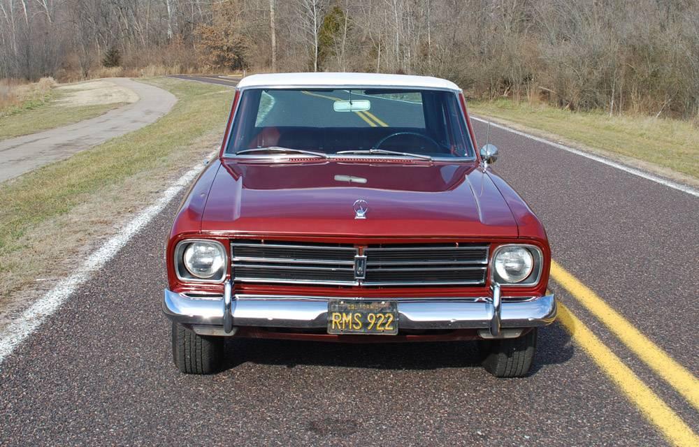 1966 Studebaker Daytona Sport Sedan V8 red white roof (19).jpg