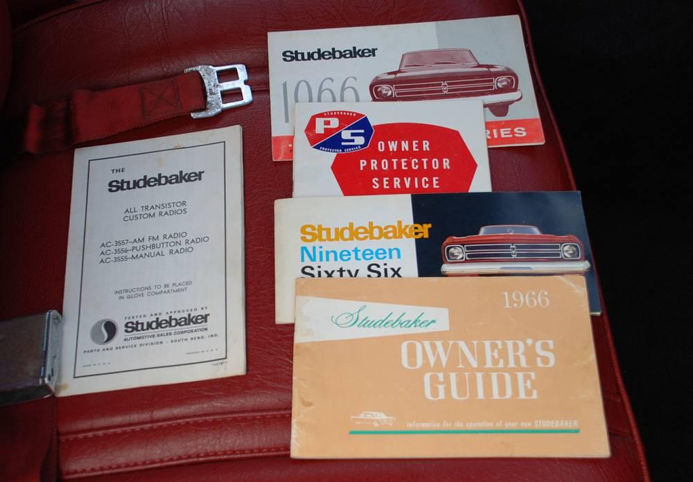 1966 Studebaker Daytona Sport Sedan V8 red white roof (50) interior.jpg