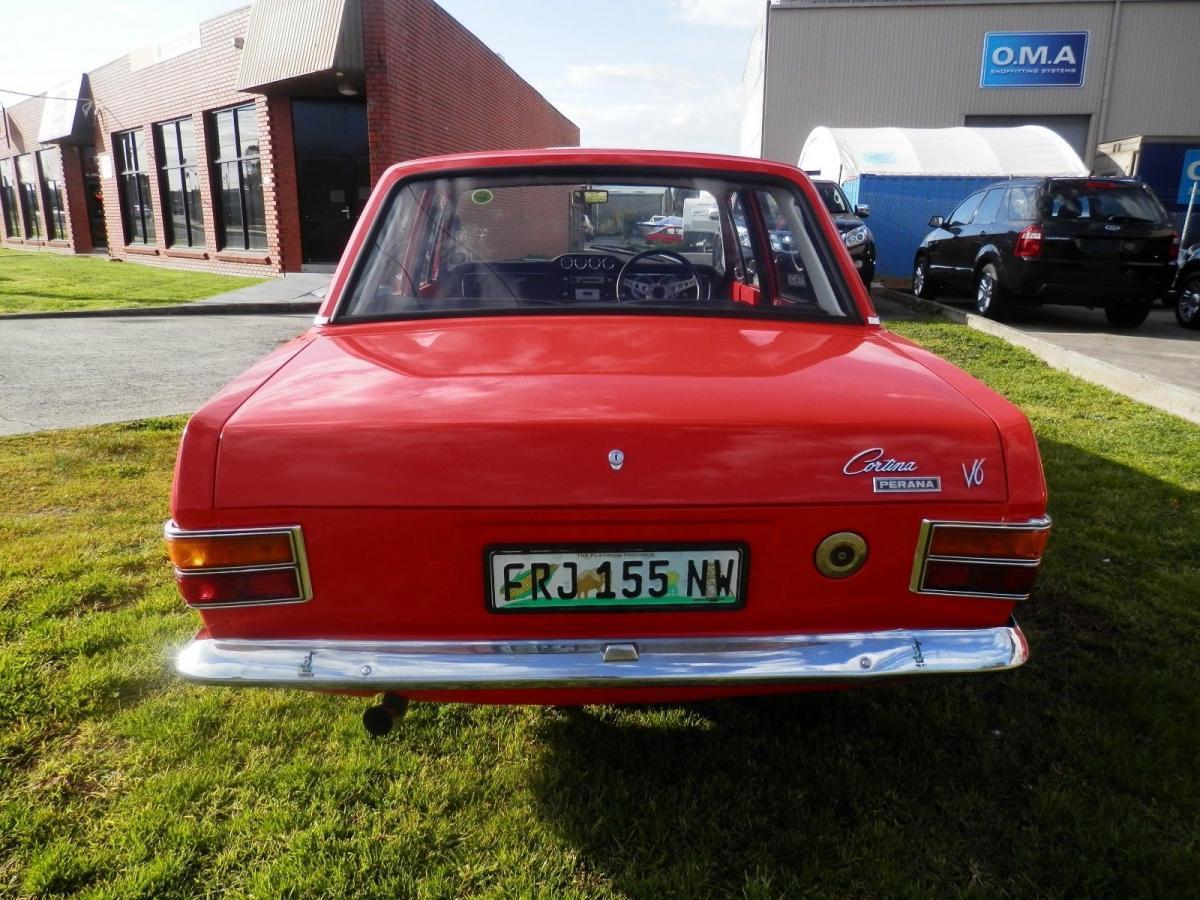 1967 Ford Cortina MK2 GT V6 3000 South African Basil Green (4).jpg