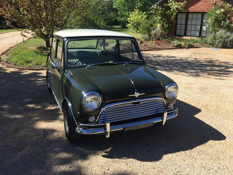 1967 MK1 Morris Cooper S Lake Green Australia.jpg