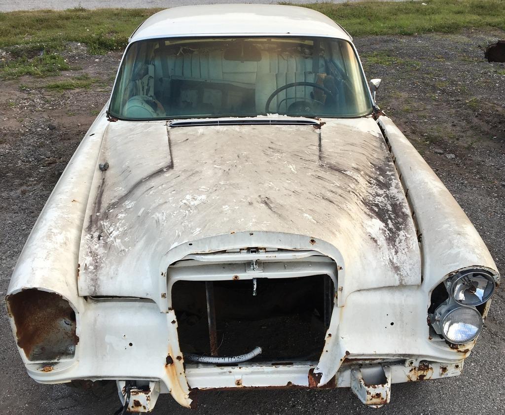 1967 Mercedes 250SE Coupe sunroof white unrestored (3).jpg
