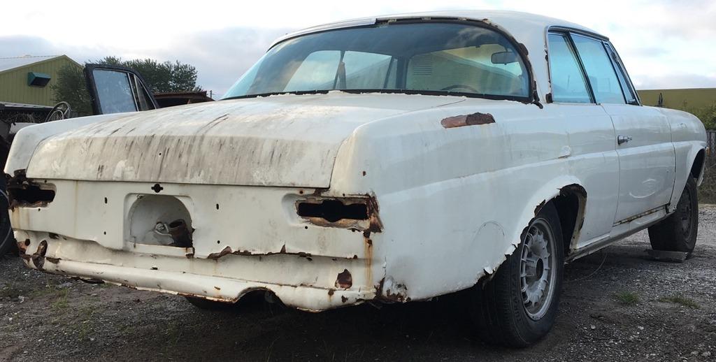 1967 Mercedes 250SE Coupe sunroof white unrestored (7).jpg