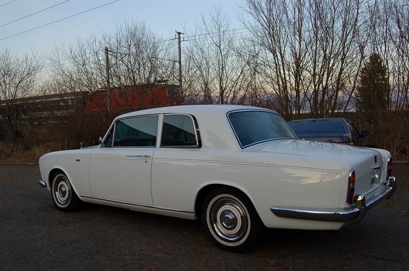 1967 Rolls Royce Shadow James Young Coupe images white (9).JPG