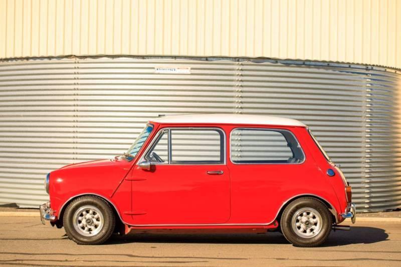 1968 Morris Cooper S Australia MK1 white roof with red body images (2).JPG