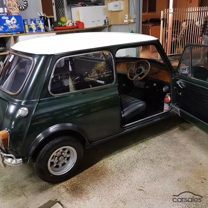 1968 Morris Cooper S MK1 BRG part restoration images Australia (4).png