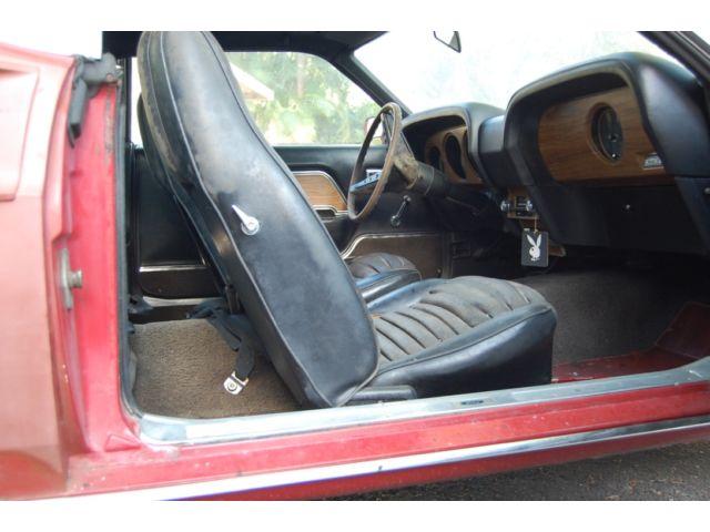 1969 Ford Mustang Mach 1 - Candy Apple Red auction 24.JPG