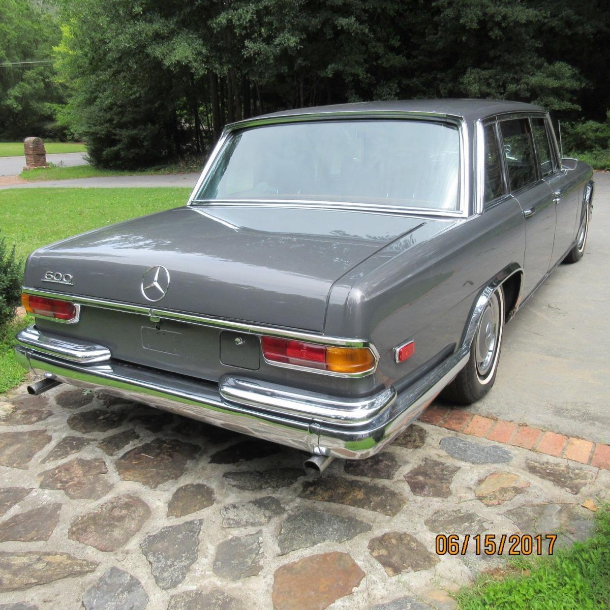 1969 Mercedes 600 Pullman Grosser Limousine Grey short wheelbase SWB (20).jpg