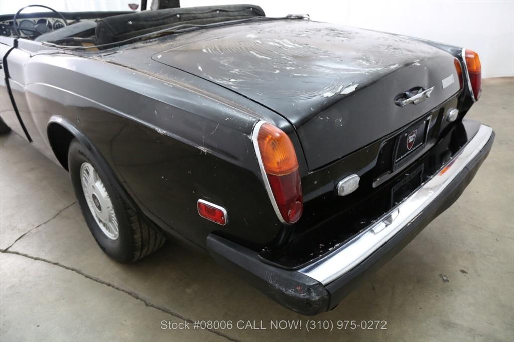 1969 Rolls Royce Corniche convertible unrestored black paint images (15).jpg