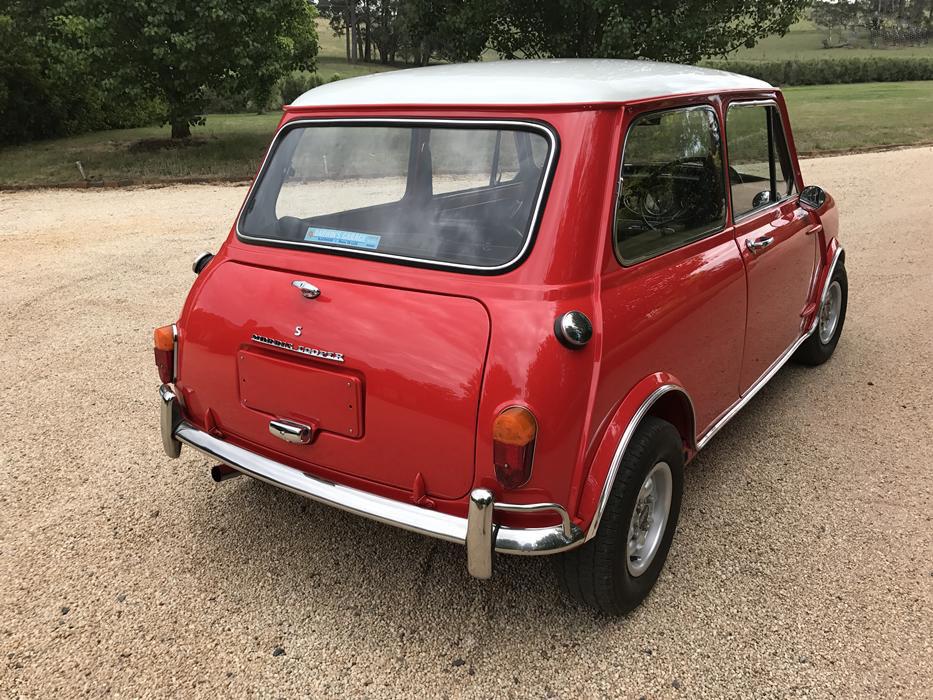 1970 Australian MK2 Morris Cooper S Classic Register Jet Red with white roof images (5).jpg