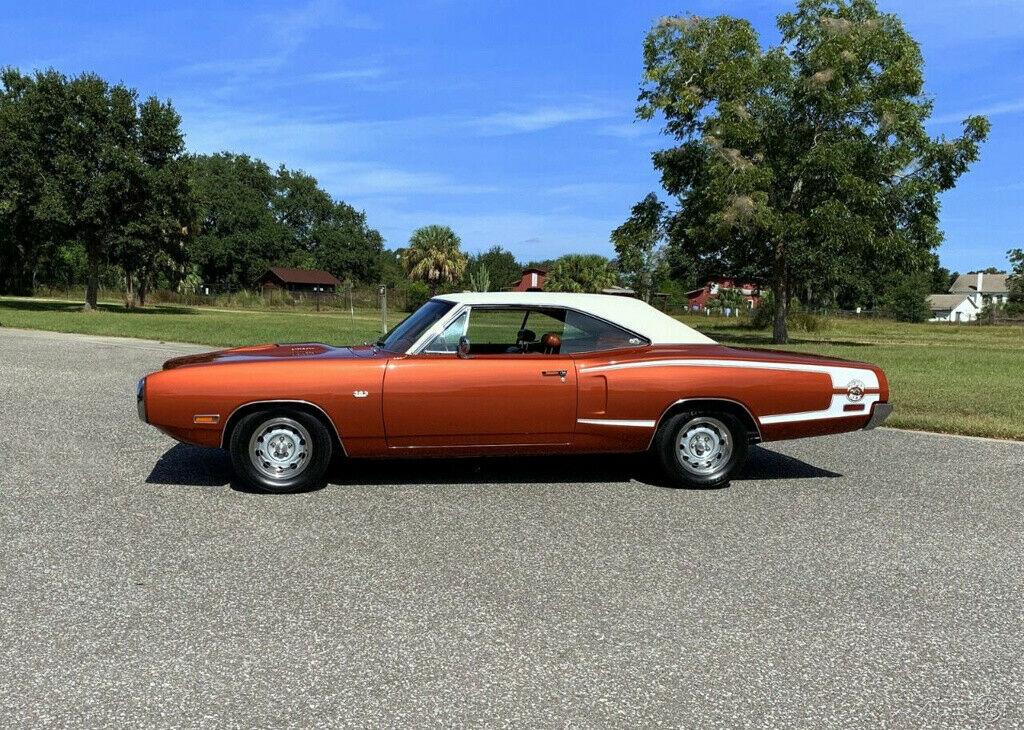 1970 Dodge Coronet Super Bee 383 V8 Burnt Orange (1).jpg