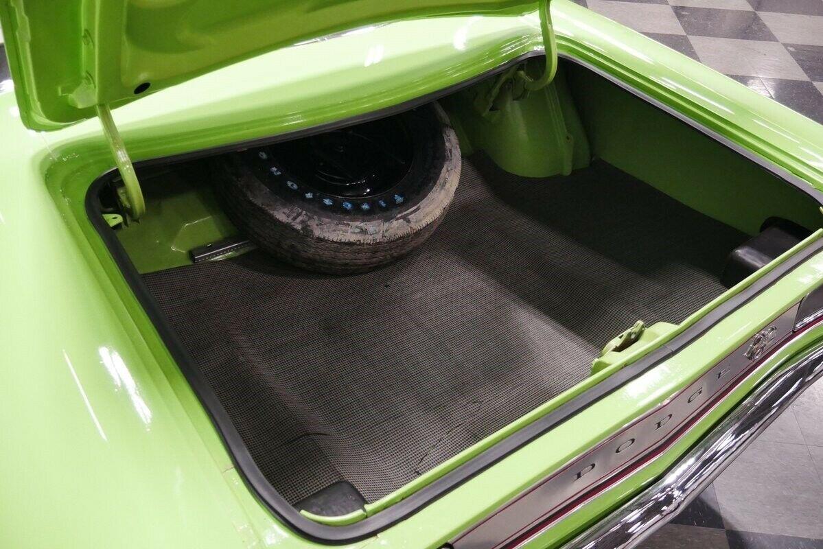 1970 Dodge Coronet Super Bee Hardtop 383 big block Green image (10).jpg