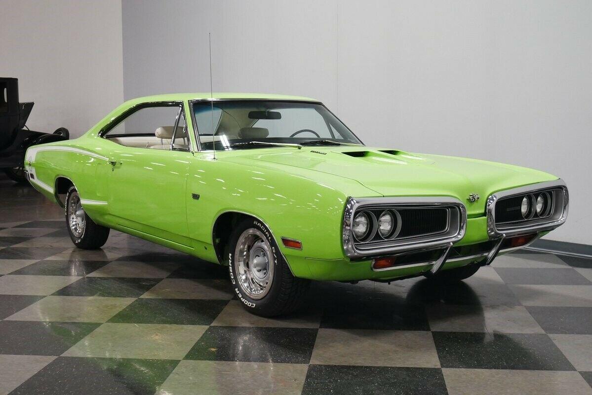 1970 Dodge Coronet Super Bee Hardtop 383 big block Green image (5).jpg