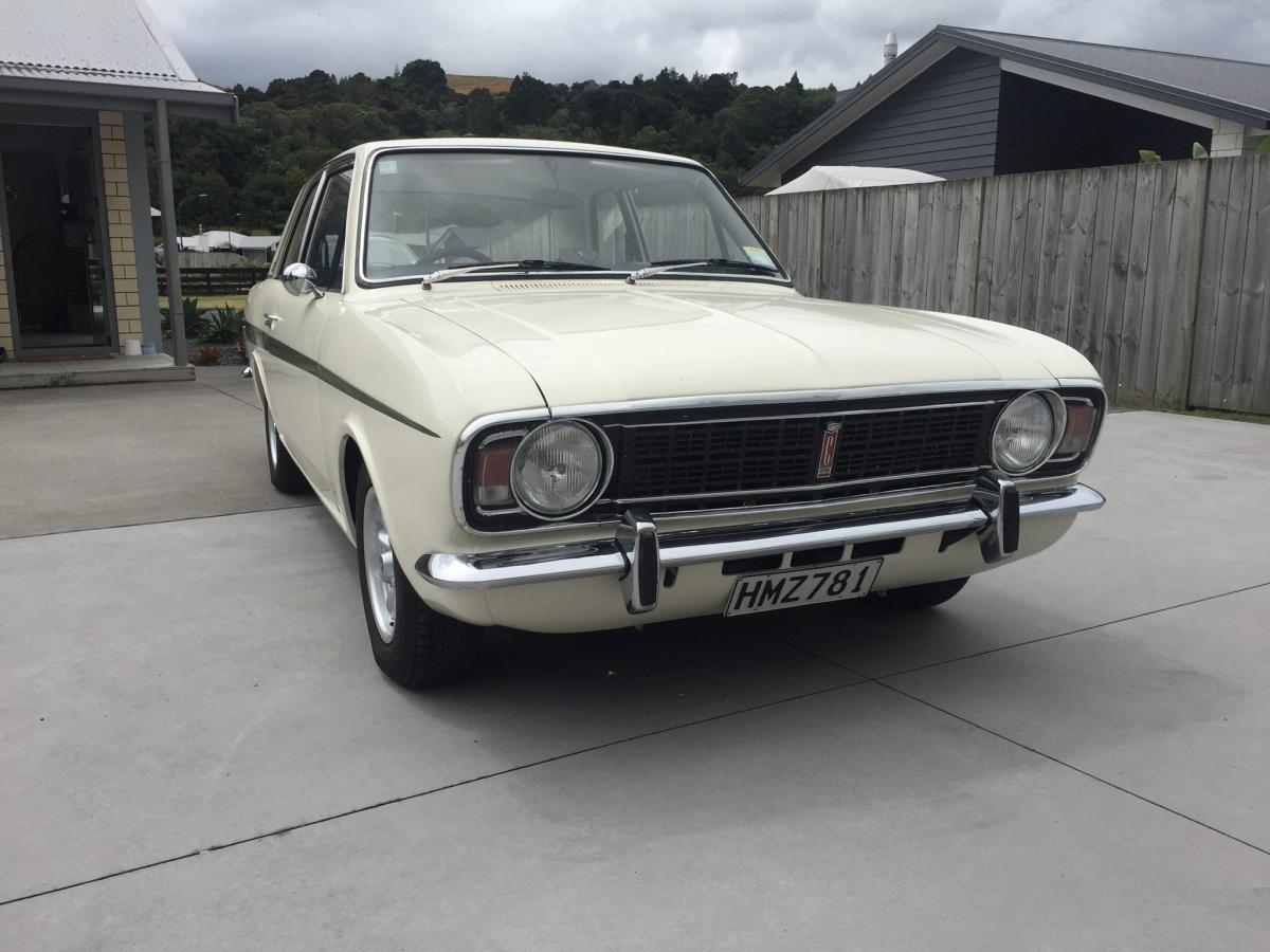 1970 Ford Cortina MK2 MKII GT 2-door in Lotus colours images (1).jpg