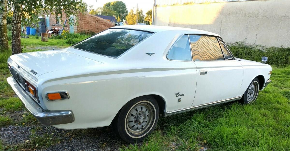 1970 MS51 MS50 Toyota Crown Coupe white hardtop images (2).jpg