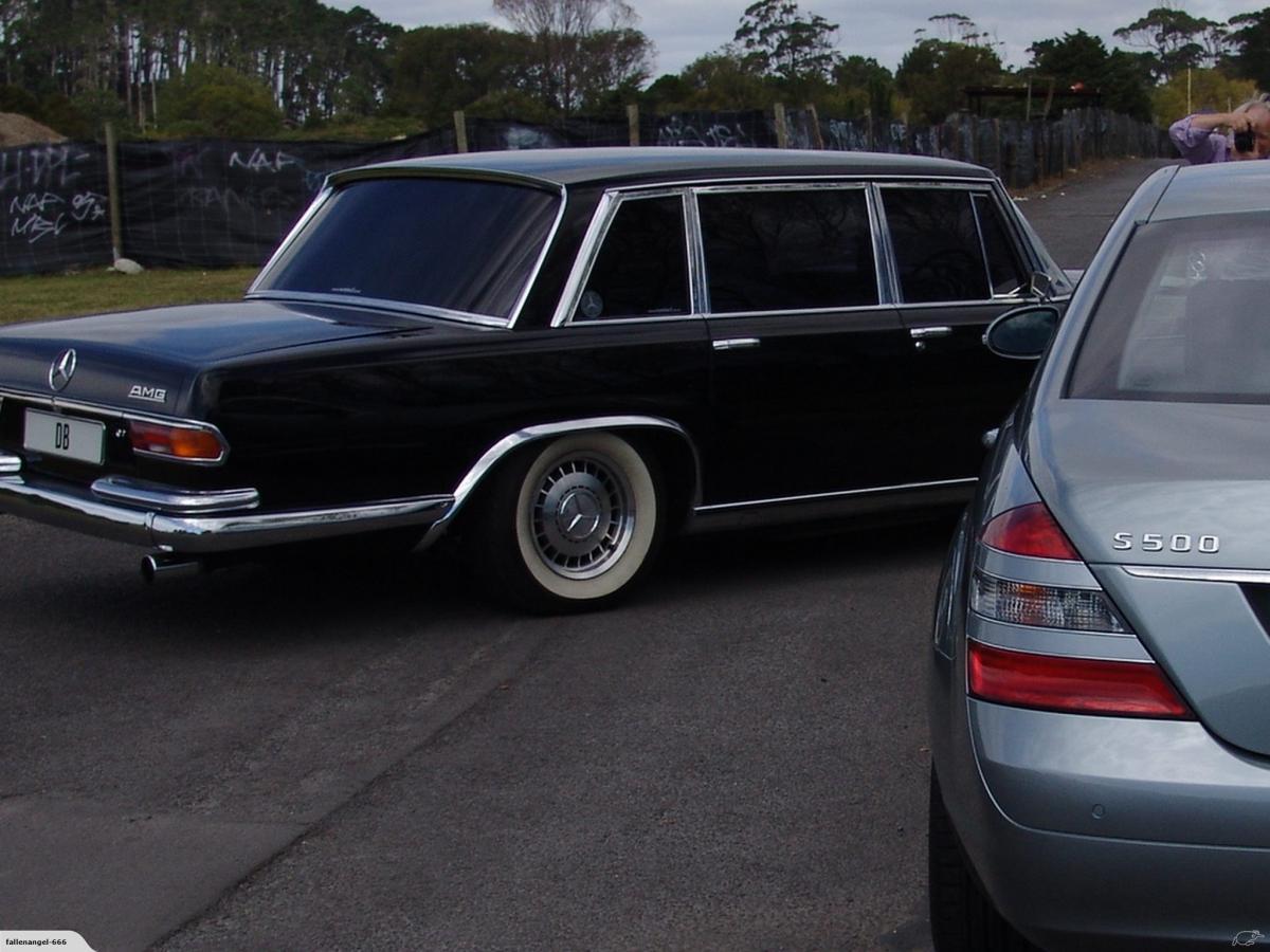 1970 Mercedes 600 Pullman Limousine Grosser black NZ (5).jpg