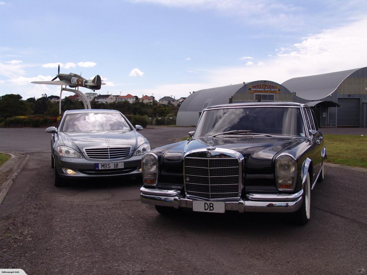 1970 Mercedes 600 Pullman Limousine Grosser black NZ (6).jpg