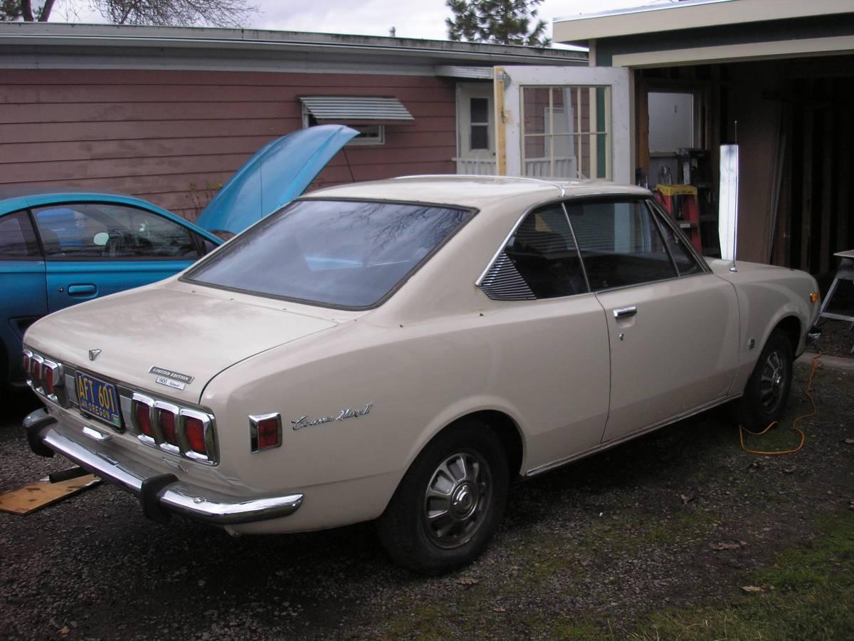 1970 Toyota Corona MKII RT72 Hardtop coupe (1).jpg