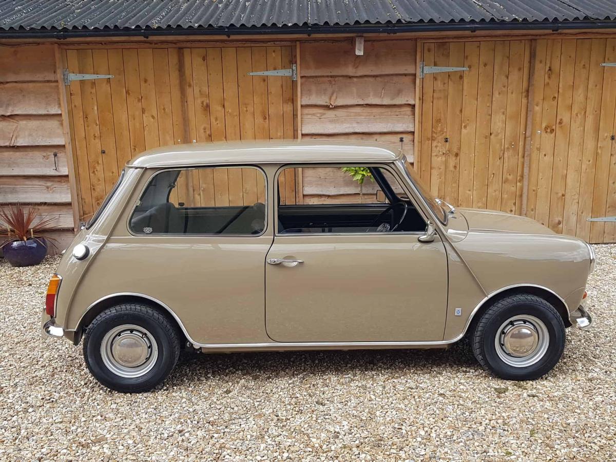 1971 Antelope Beige Mini Cooper S MK3 MK III images for sale (19).jpg