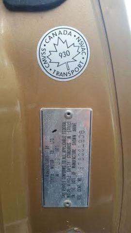 1971 Crown Coupe MS75 Gold with black trim images Canada (5).JPG
